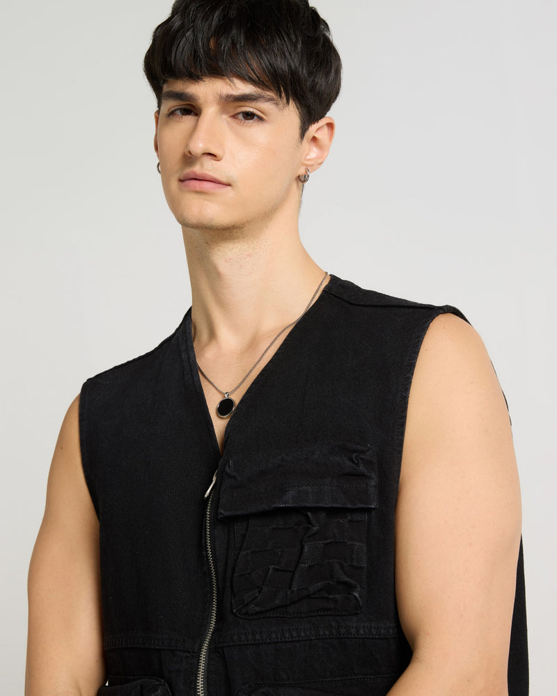 Limited Edition Utility Vest Model view | Weezy