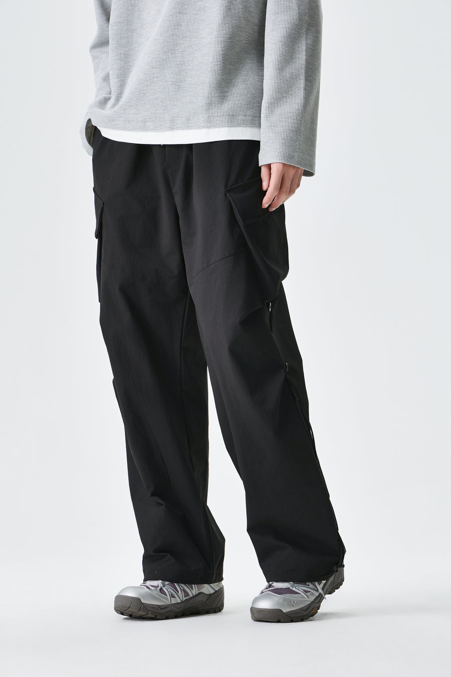 Black Urban Drifter Utility Cargo Pants Lifestyle view | Weezy