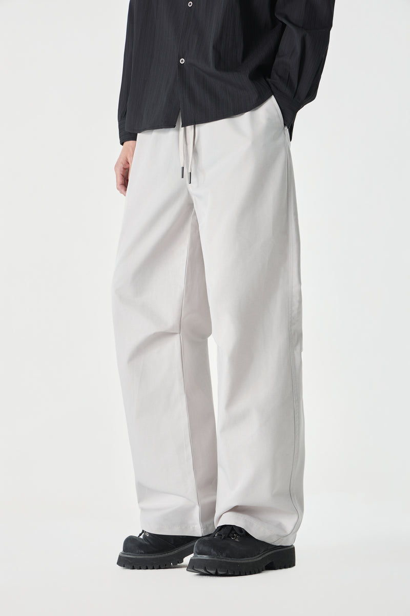 White barrel pants Back view | Weezy
