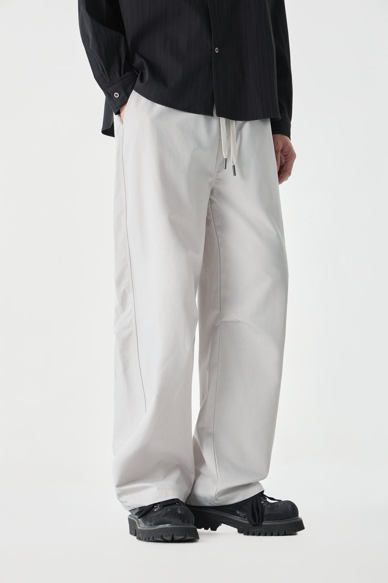 White barrel pants Model view | Weezy