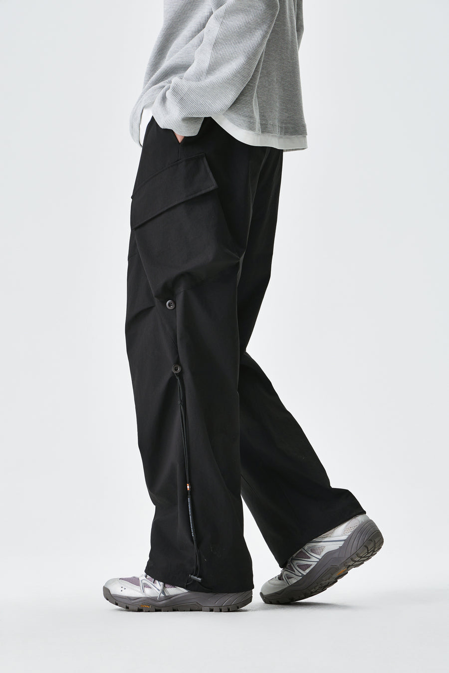 Black Urban Drifter Utility Cargo Pants Front view | Weezy