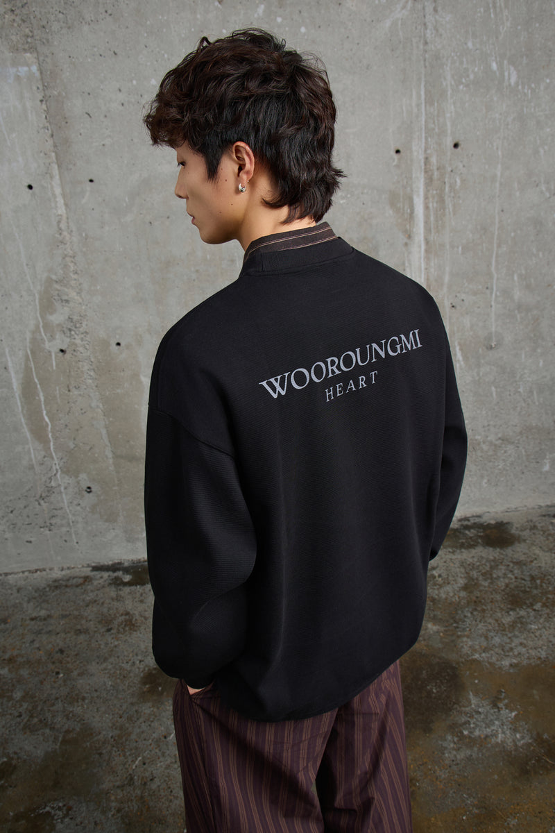Black Crewneck Sweatshirt With Pocket Detail Side view | Weezy