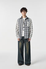 Black & White Chequered Pocketed Overshirt View 10 | Weezy