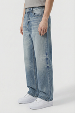 Drift Column Jeans Detail view | Weezy