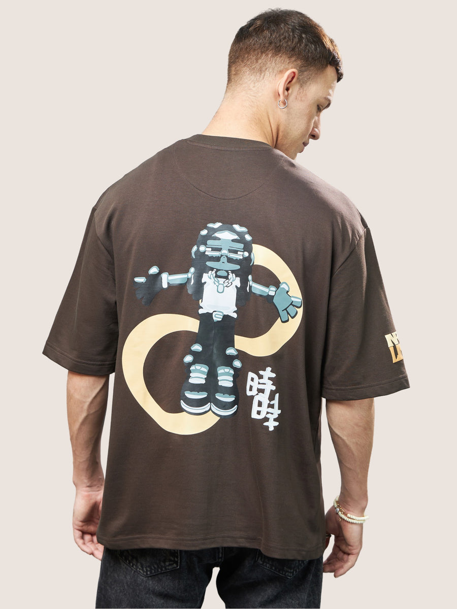 Chocolate Brown Infinity Links Oversized T-Shirt Front view | Weezy