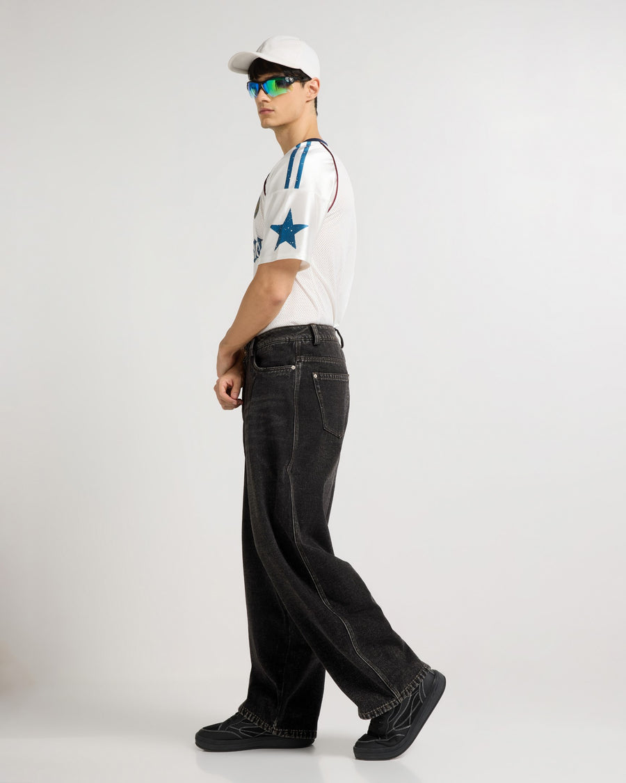 Midnight Wash Wide Leg Jeans Side view | Weezy