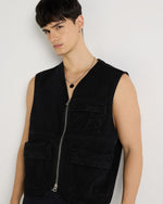 Limited Edition Utility Vest Detail view | Weezy