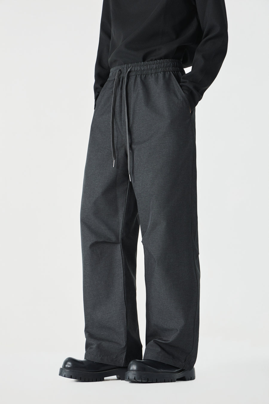 Jet Black Barrel Pants Back view | Weezy