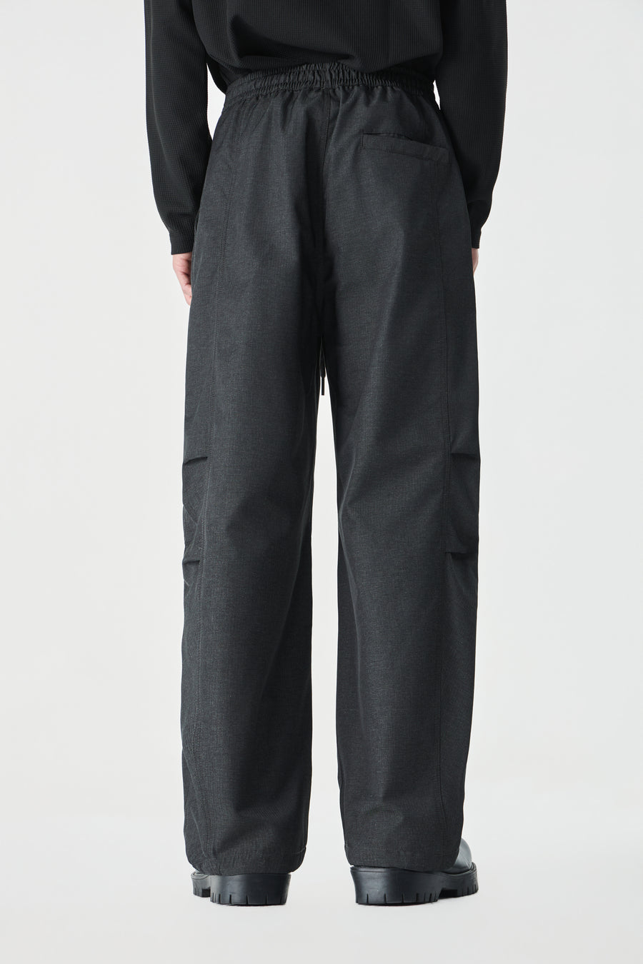 Jet Black Barrel Pants View 10 | Weezy