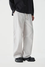White barrel pants Model view | Weezy