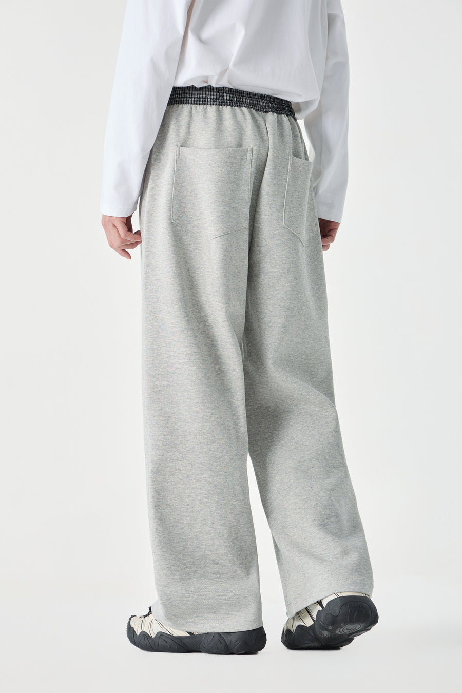 Stone Parallel Pants Model view | Weezy