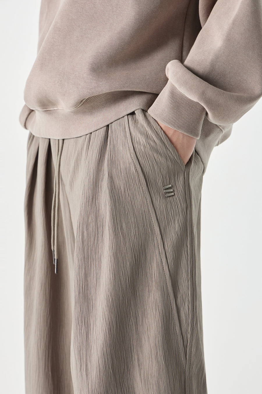 Beige Column Trousers Side view | Weezy