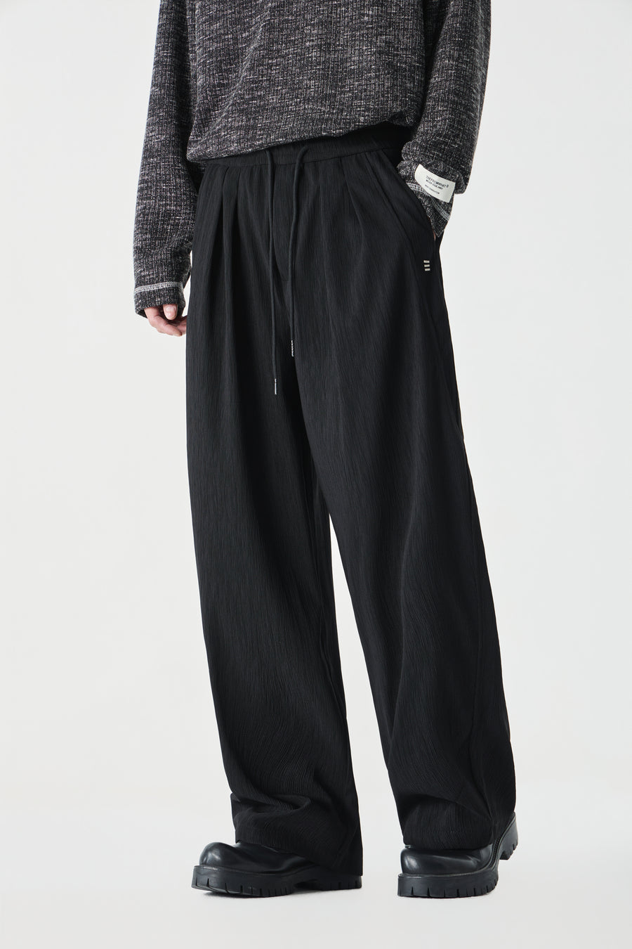 Jet Black Column Trousers Flat lay | Weezy