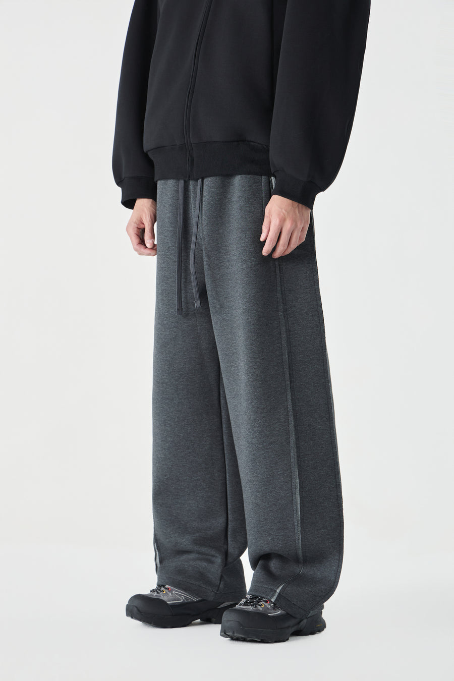 Noir Pillar Sweatpants Model view | Weezy