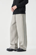 Slate Pillar Sweatpants Close-up | Weezy