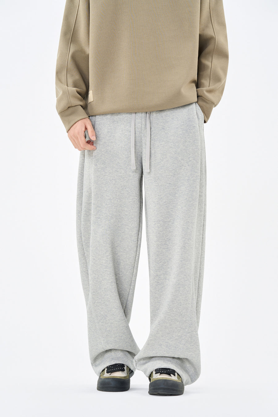 Frost Drift Relaxed Fit Pants Front view | Weezy