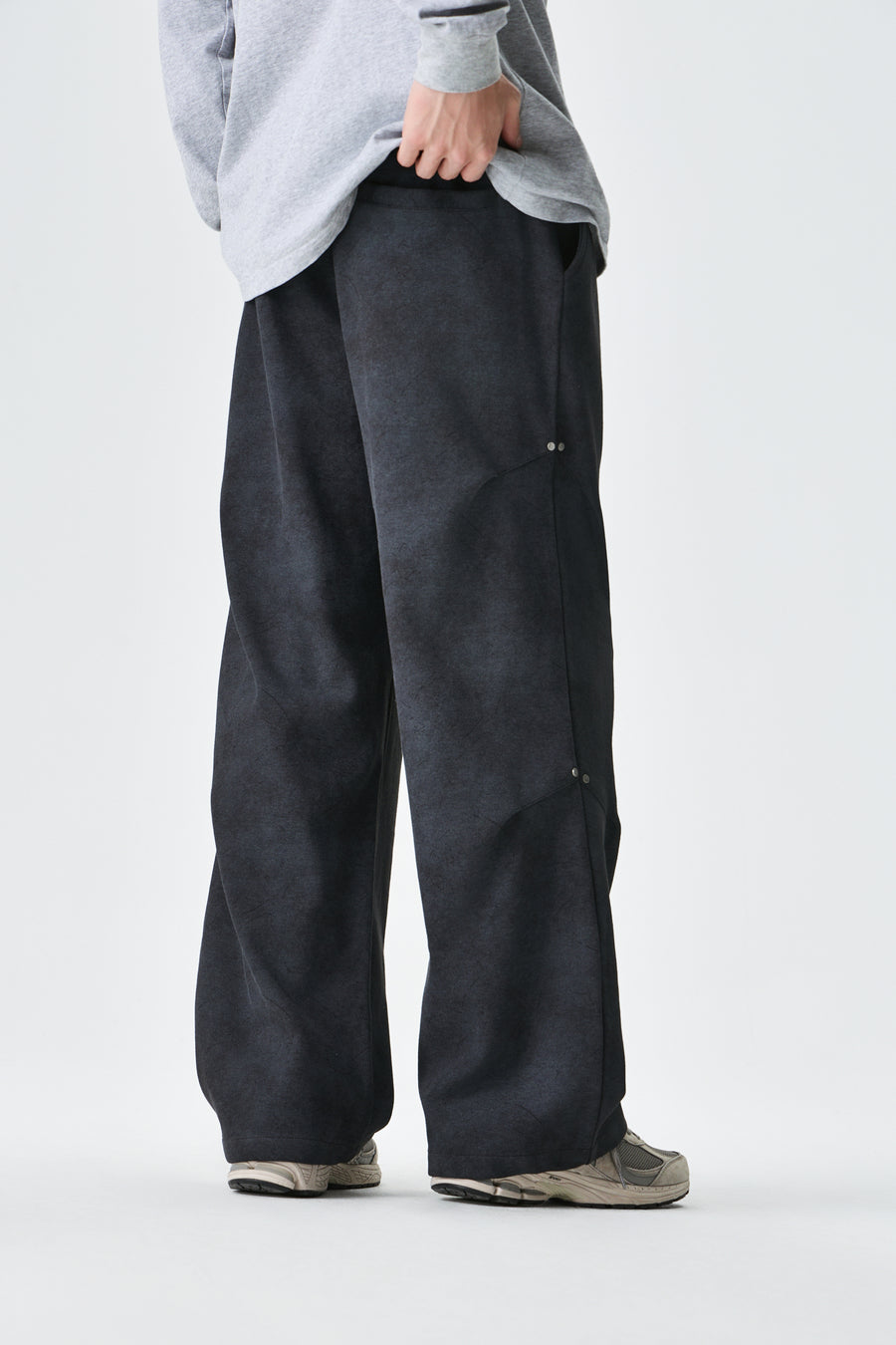 Midnight Drifter Jogger Pants Side view | Weezy