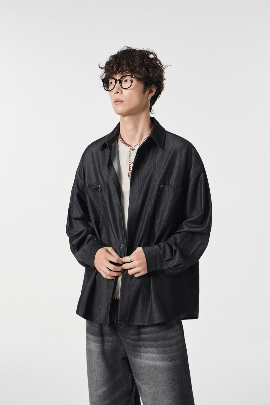 Noir-Wash Paneled Shirt Side view | Weezy
