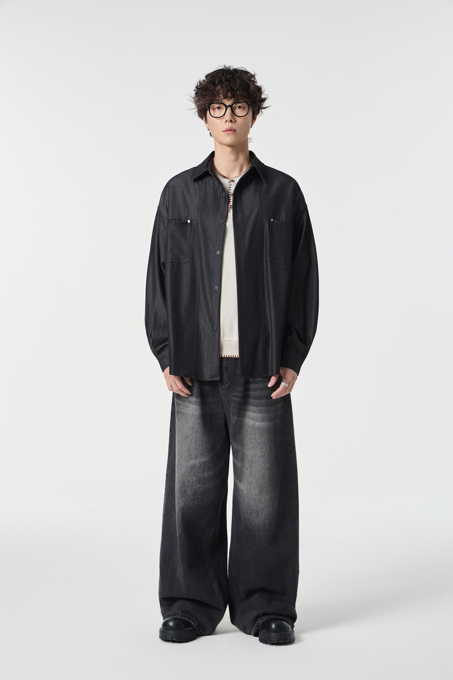 Noir-Wash Paneled Shirt View 16 | Weezy