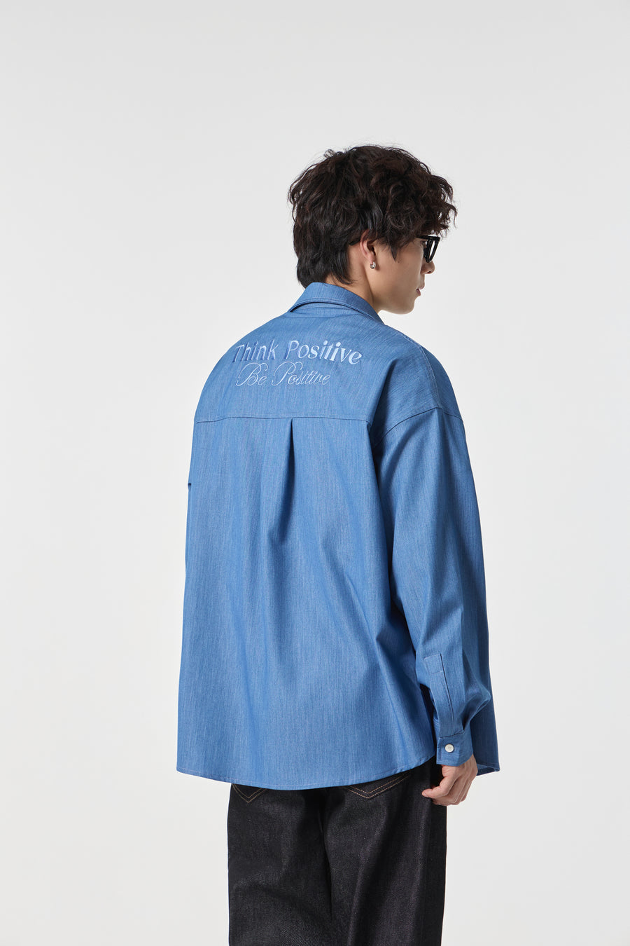 Ocean-Wash Paneled Shirt Detail view | Weezy