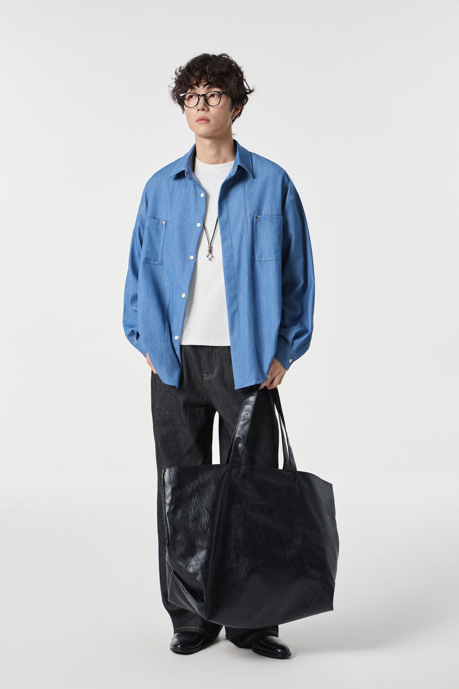 Ocean-Wash Paneled Shirt Model view | Weezy