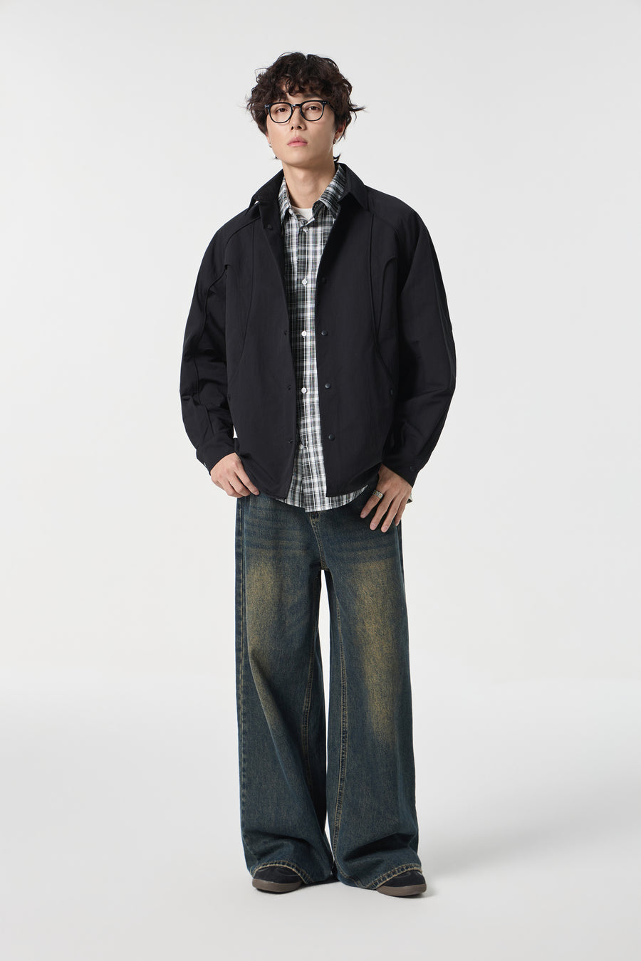 Jet Black Contour Overshirt Side view | Weezy