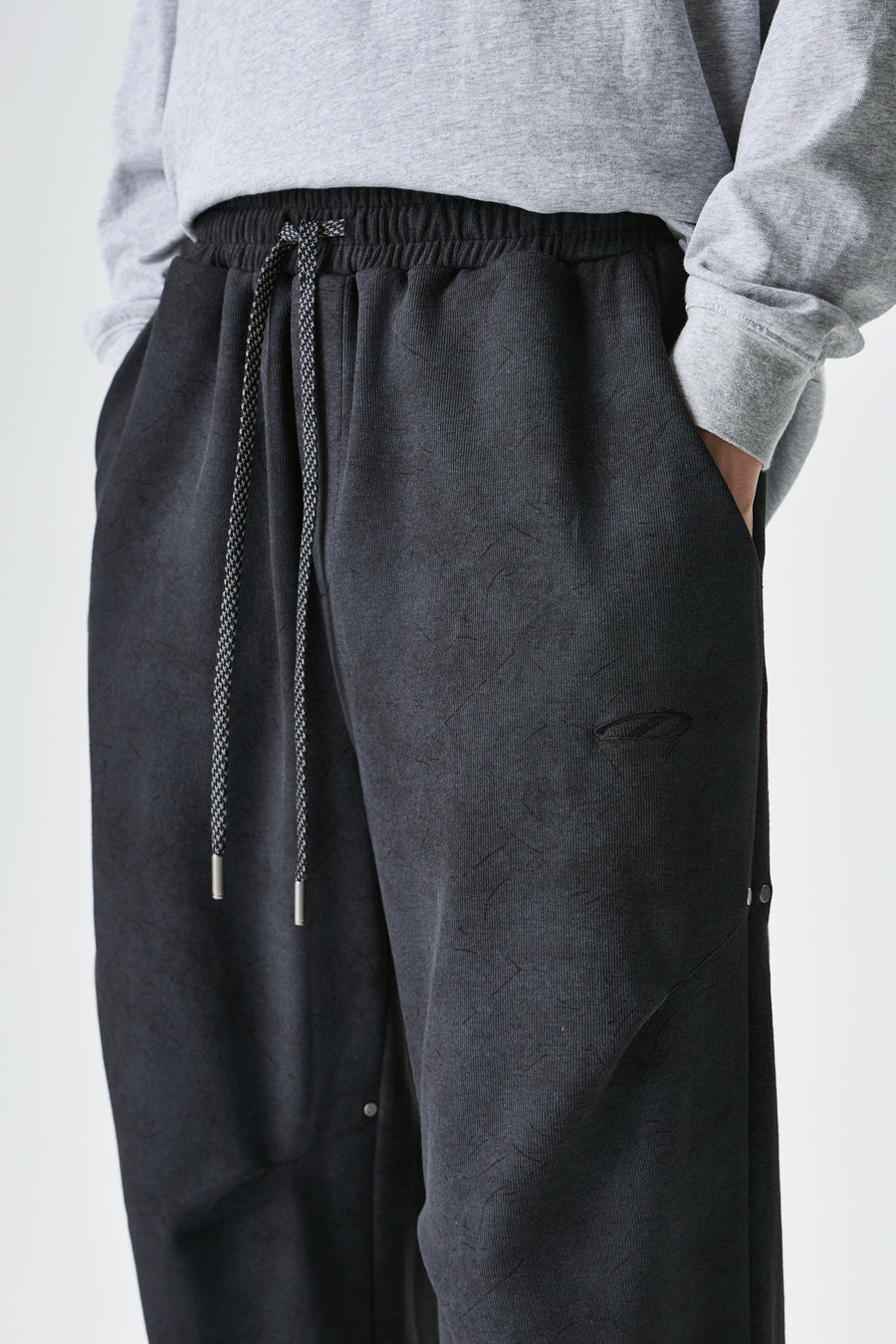 Midnight Drifter Jogger Pants Detail view | Weezy