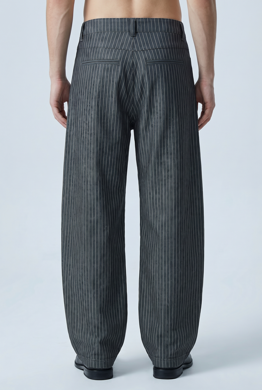 Graphite Field Trousers Detail view | Weezy
