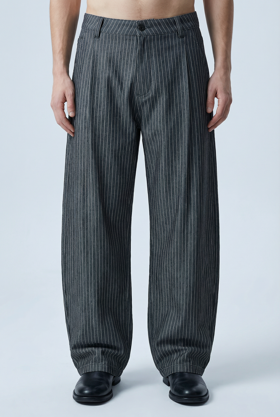Graphite Field Trousers Front view | Weezy