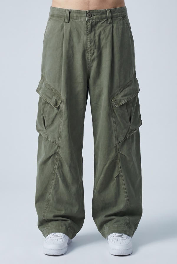 Moss Field Cargos Front view | Weezy