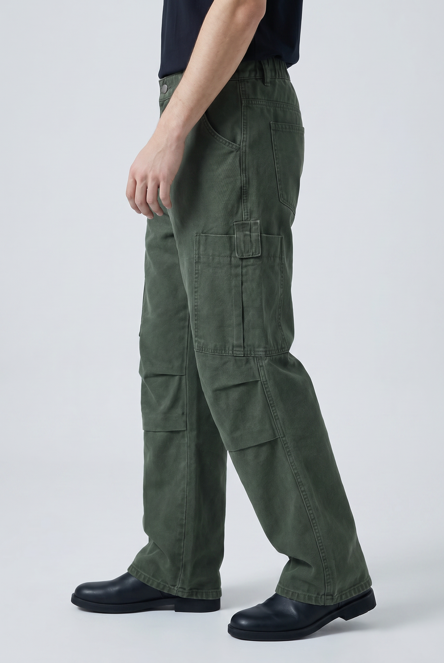Terrain Field Cargo Pants Side view | Weezy