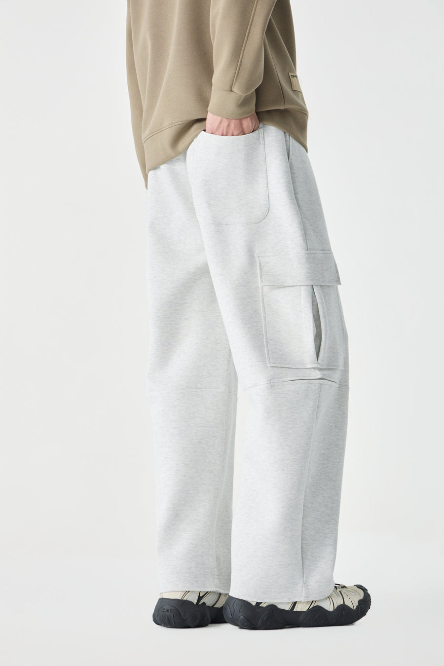 White Cargo Sweatpants Close-up | Weezy