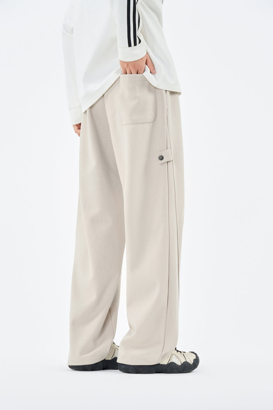 Cream Embroidered Jogger Pants Detail view | Weezy