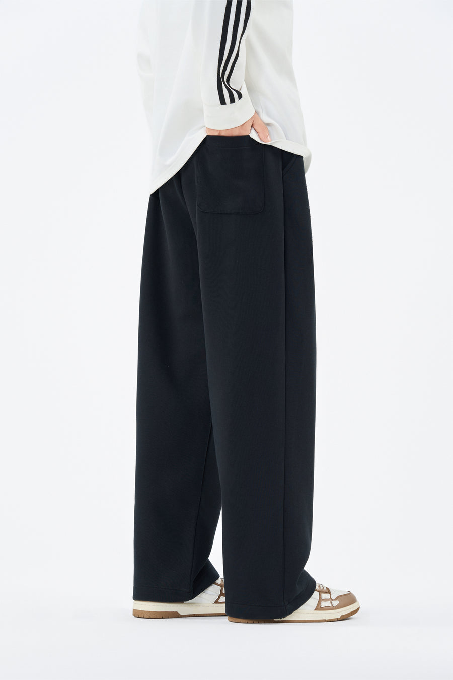 Embroidered Black Sweatpants Side view | Weezy