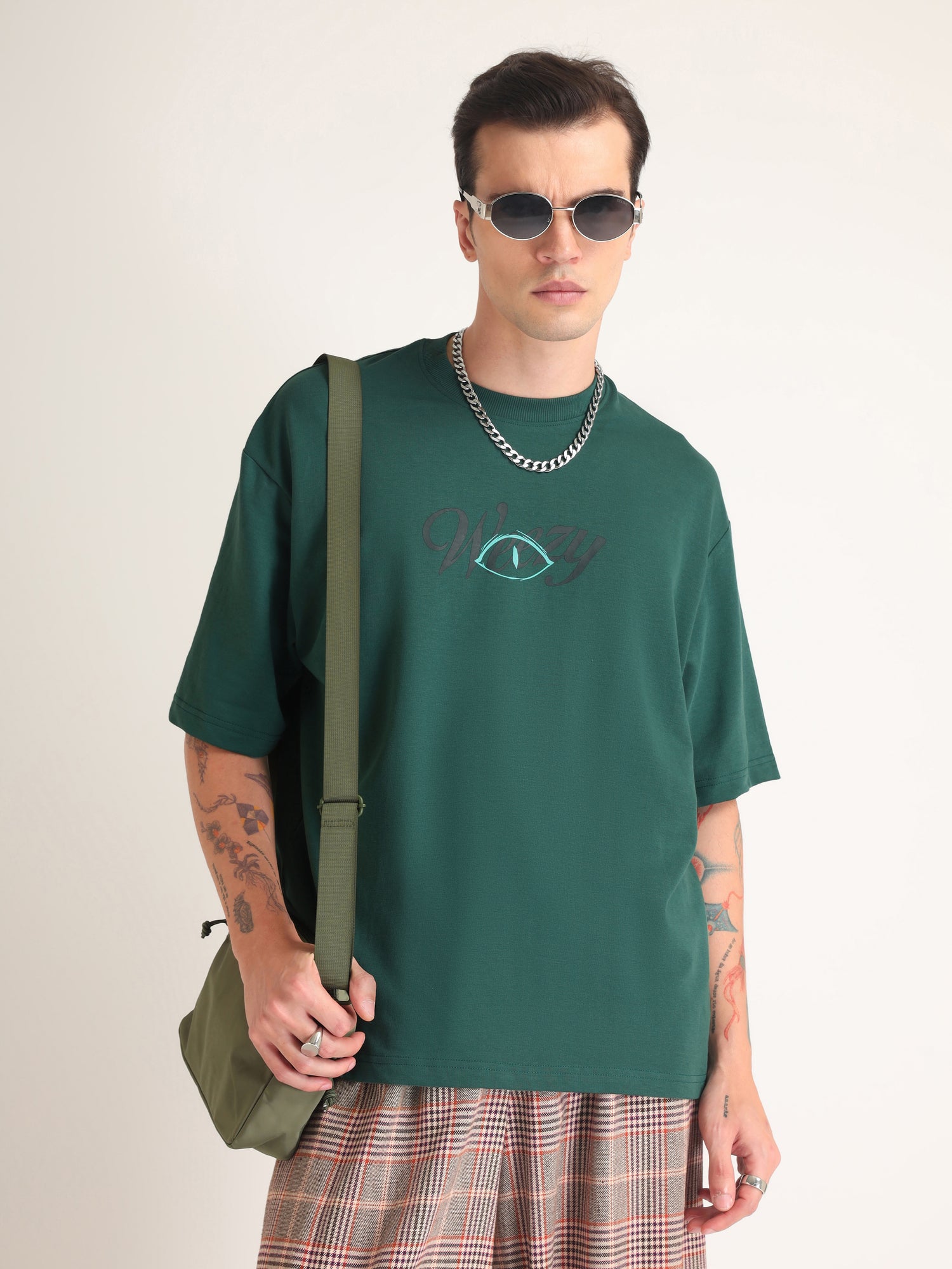 Emerald Green Eyes Chico Oversized T-Shirt